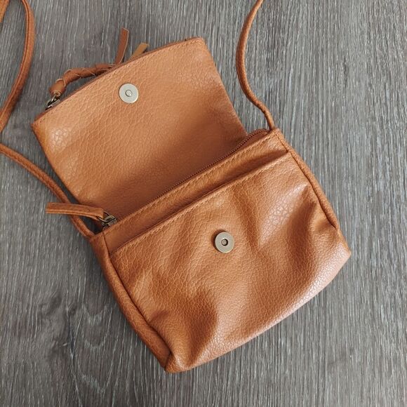 Mossimo Supply Co Brown Faux Leather Tassel Mini Crossbody Bag - Picture 3 of 6